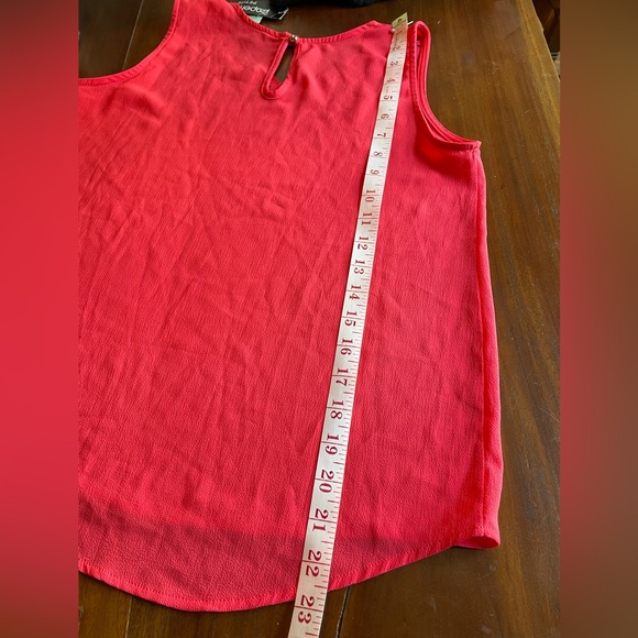 Papermoon Vibrant Coral Floral Cutout Tank Top NWT Size: XSP - Picture 9 of 12